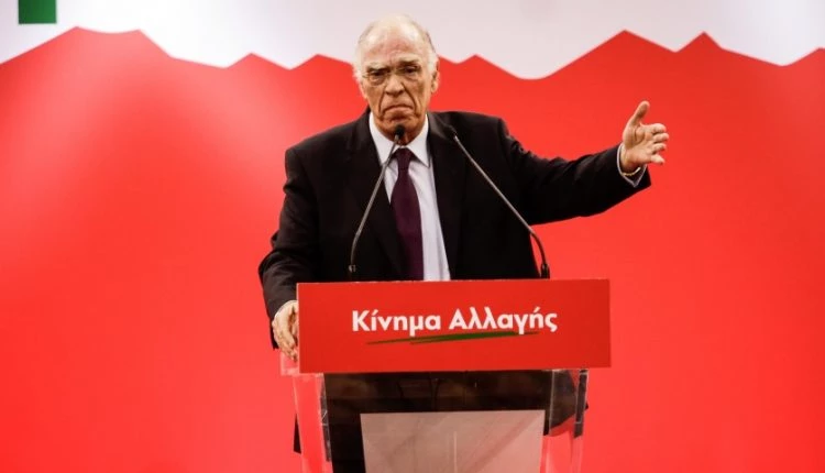 Επεισοδιακή ομιλία Λεβέντη! Επιτέθηκε σε Γιώργο Παπανδρέου και Κώστα Σημίτη – Τι είπε και τους εξόργισε (βίντεο)